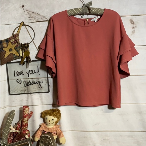 Green Envelope Tops - Green Envelope; Salmon; Blouse; Top; M